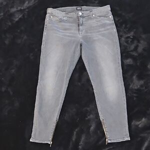 Hudson Jeans Gray Nico Mid Rise Skinny Jeans - Sz 32